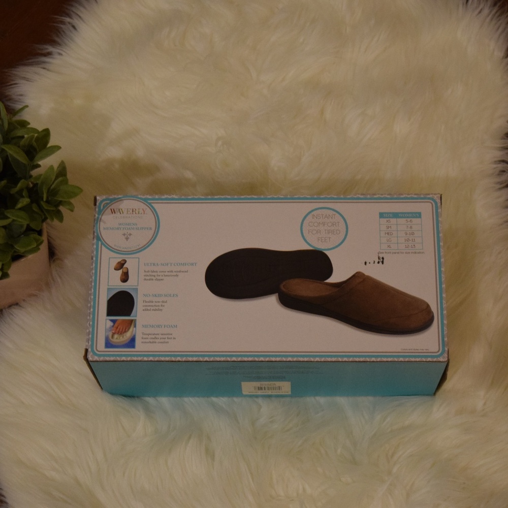 [Waverly] Memory Foam Slipper Brown Size Med New